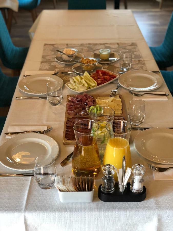 Апартаменти Vaj Bisztro Es Vendeghaz Palkonya Екстер'єр фото